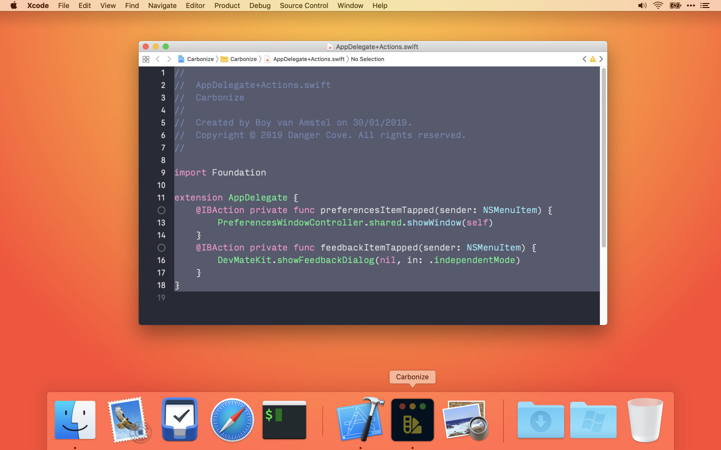 A desktop screenshot showing you can drag code onto the Dock icon